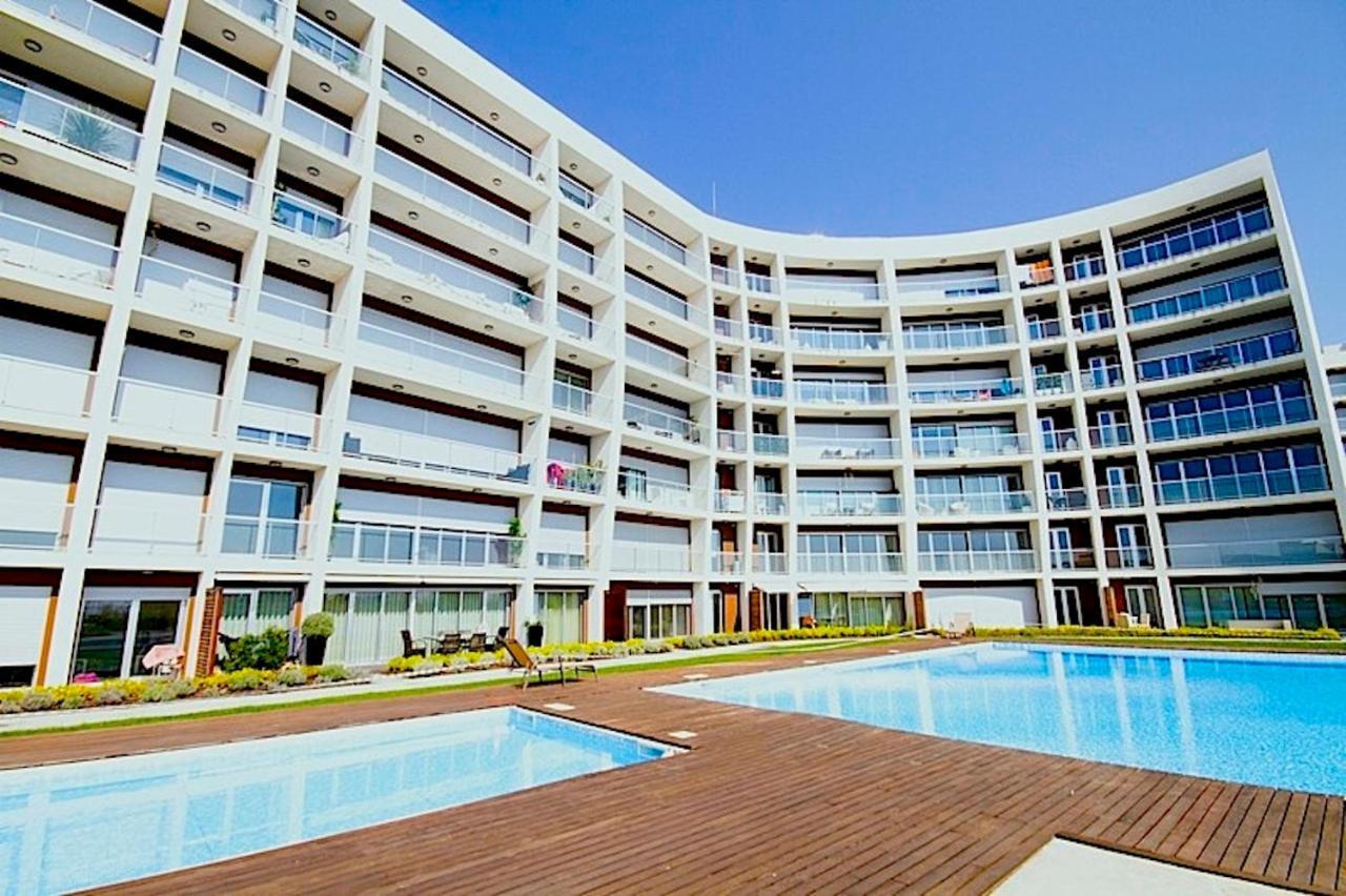 New Loft With Swimming Pool At Parque Das Nacoes! 리스본 외부 사진